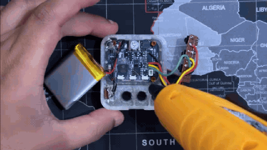 DISPLAY & BODY ASSEMBLY