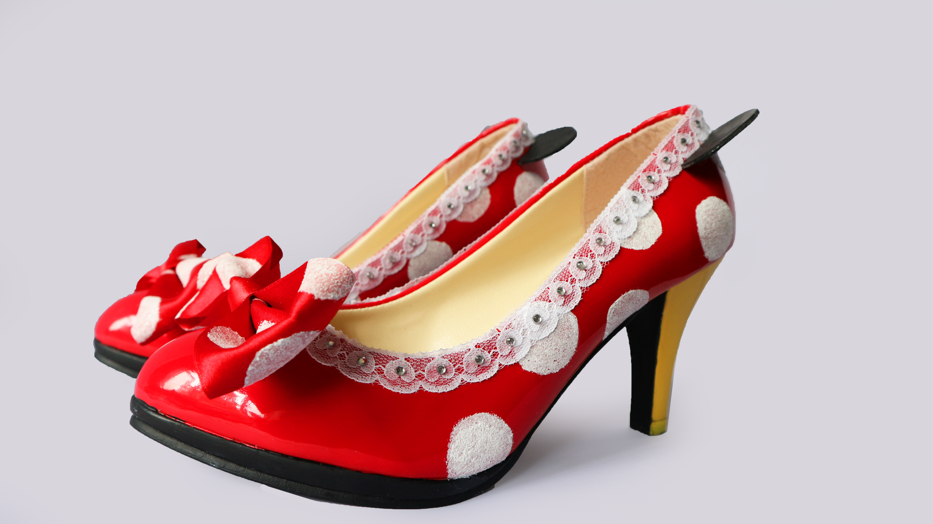 Minnie mouse polka dot 2025 shoes