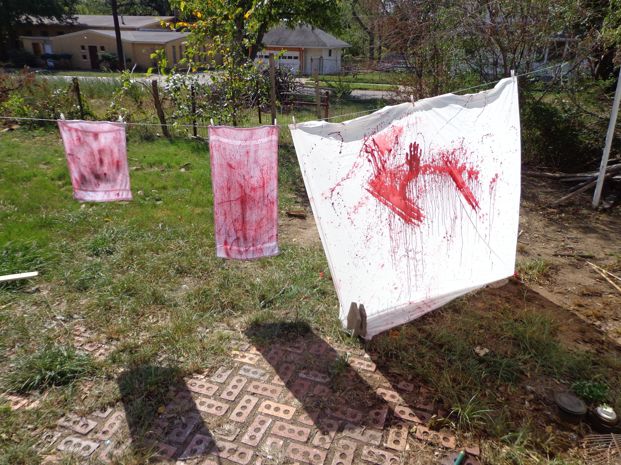 Create a Bathroom Murder Scene : 10 Steps (with Pictures 