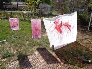 Create a Bathroom Murder Scene : 10 Steps (with Pictures