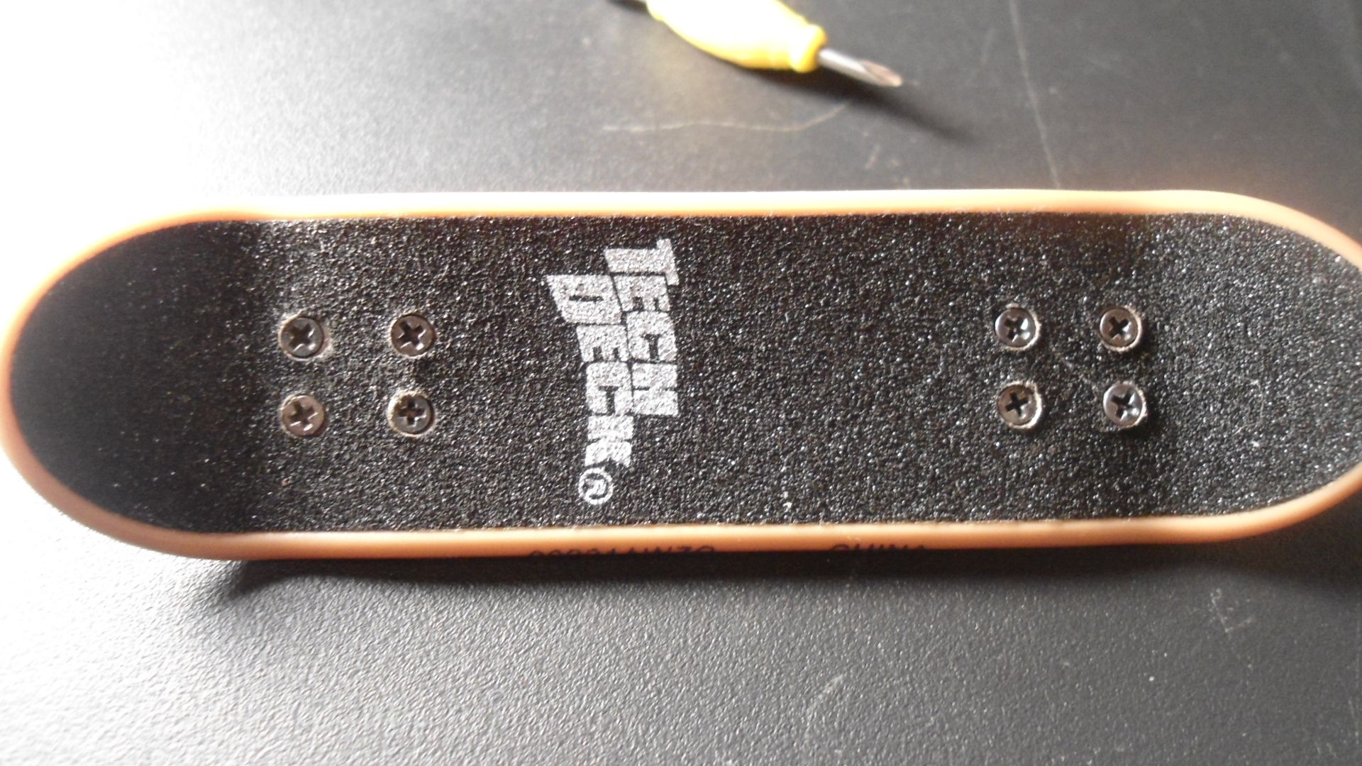 How to Build a Skate Board. 6 Steps Instructables