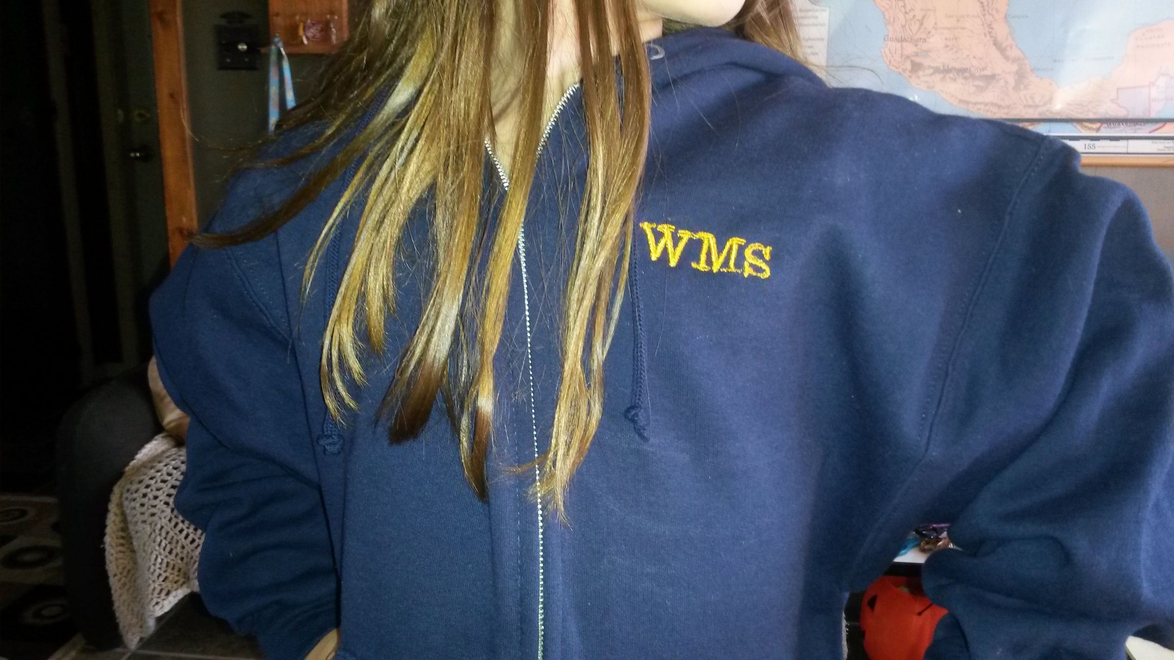 Embordering a  Sweatshirt