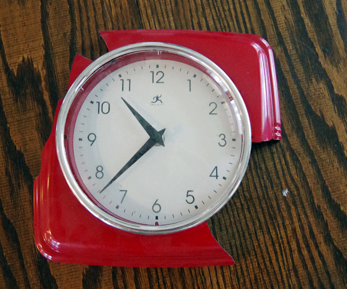 Broken Clock Goes Country With Twine and Rope