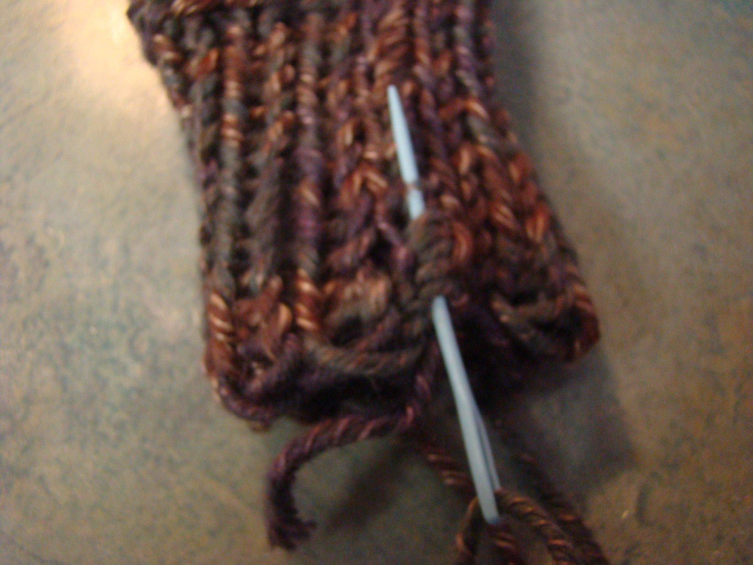 How to Make Warm Mittens Using a Round Loom 22 Steps Instructables