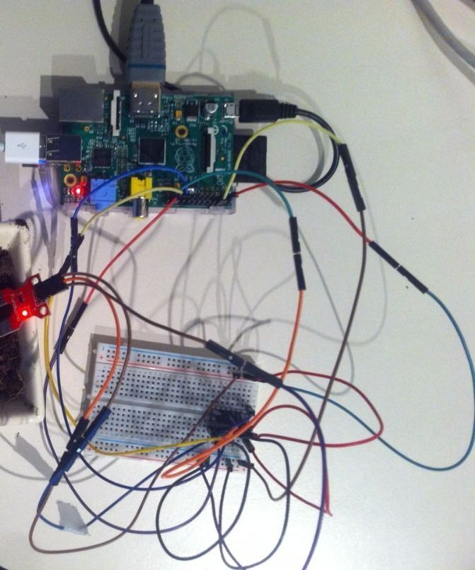 Analog sensor input raspberry pi using a MCP3008: wiring/installing/basic program