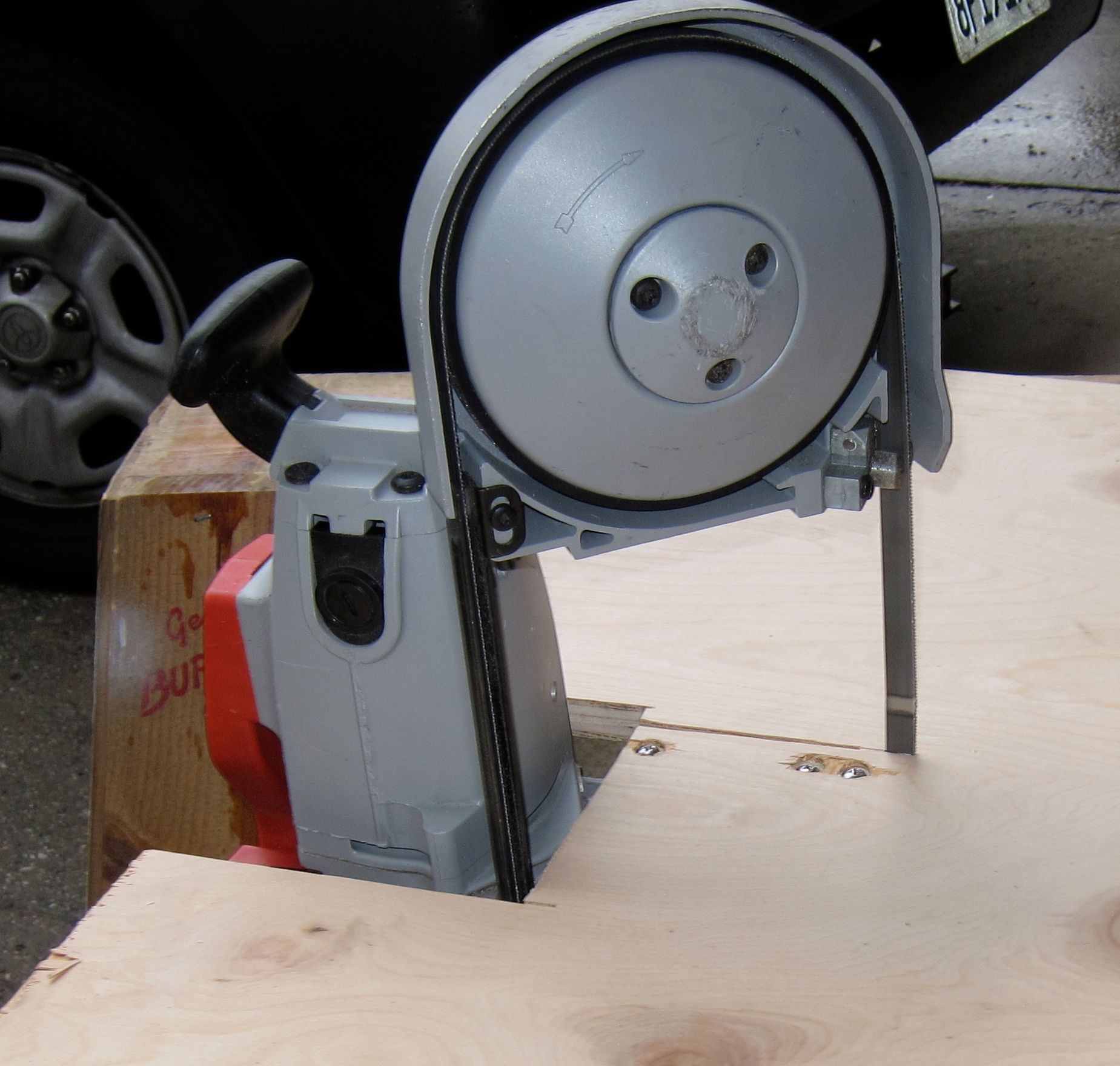 Make a Portaband Into an Vertical Band Saw