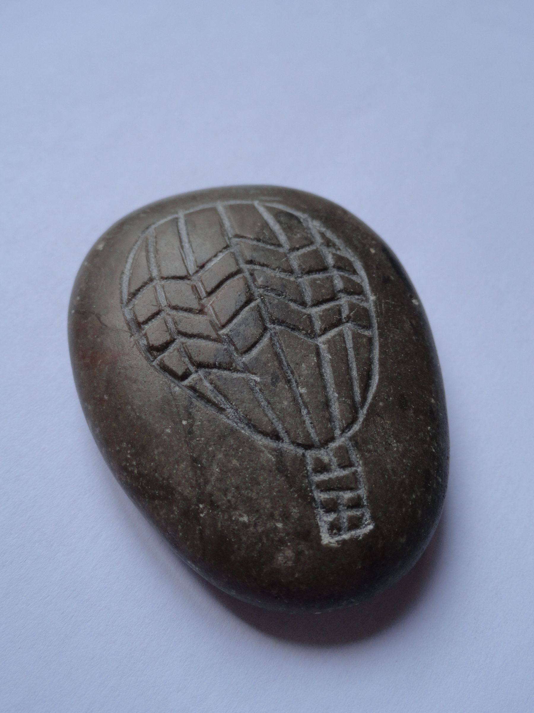 How to Carve a Hot Air Balloon on a River Rock 7 Steps (with Pictures