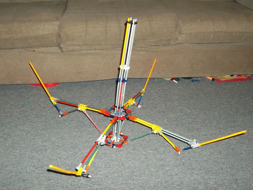 Jonnybgood's Knex Umbrella.