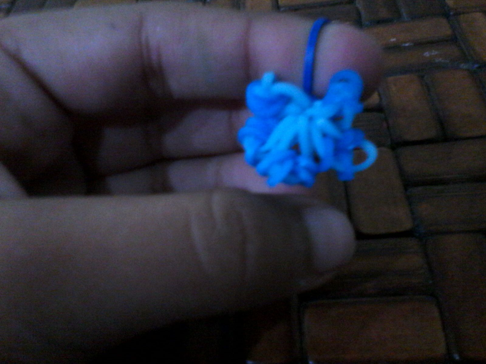 Rainbow Loom Flower Charm 4 Steps Instructables
