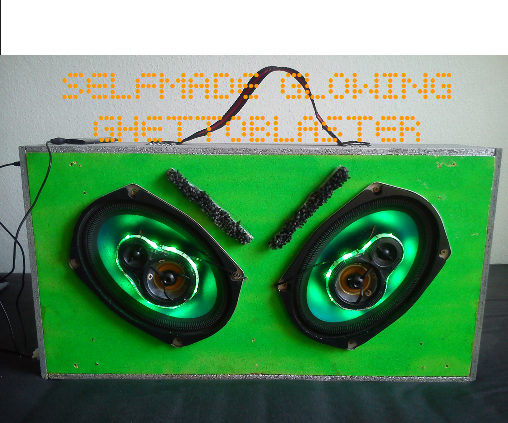 SELFMADE GLOWING GHETTOBLASTER