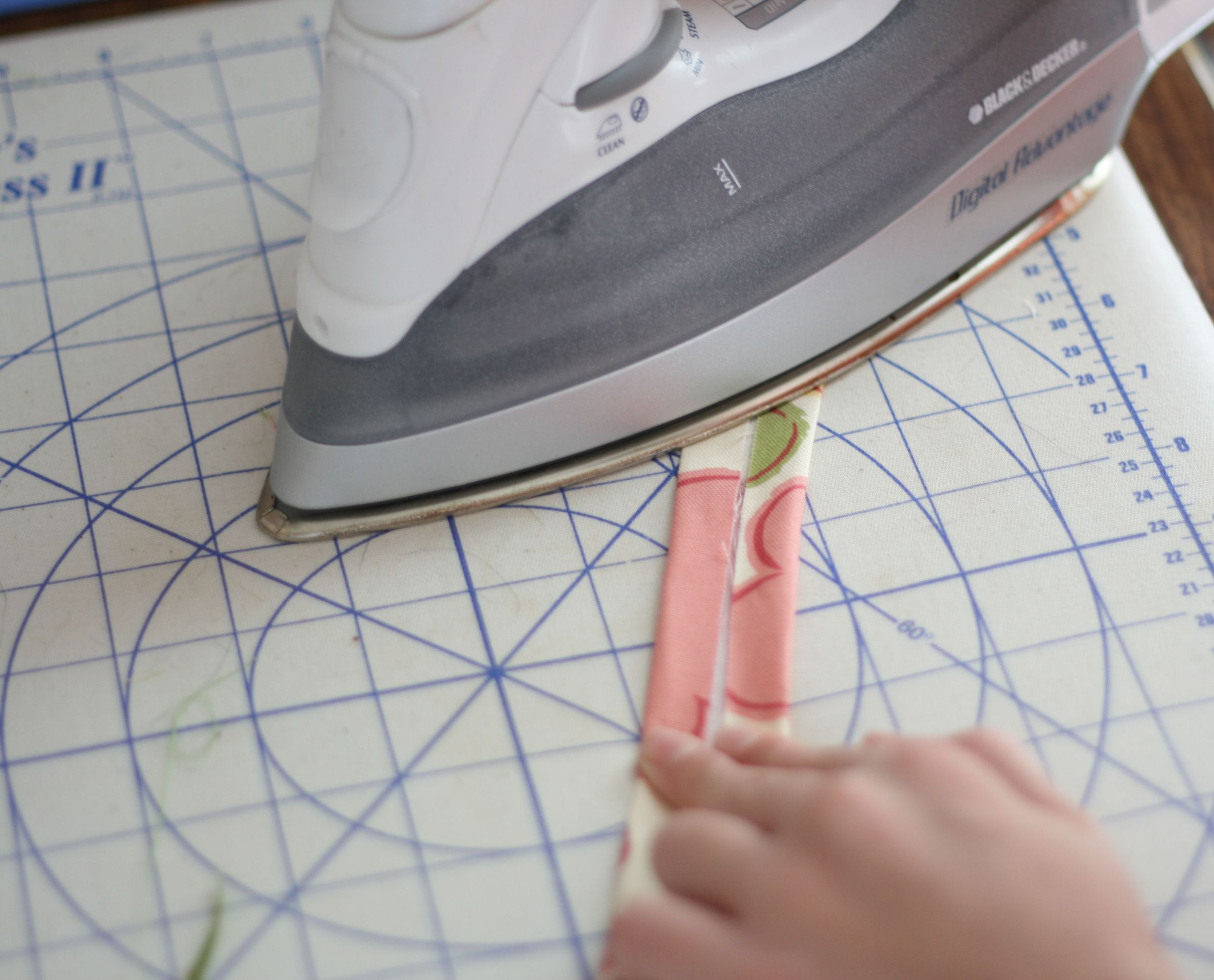 How to Sew an Adjustable Chef's Apron 11 Steps (with Pictures