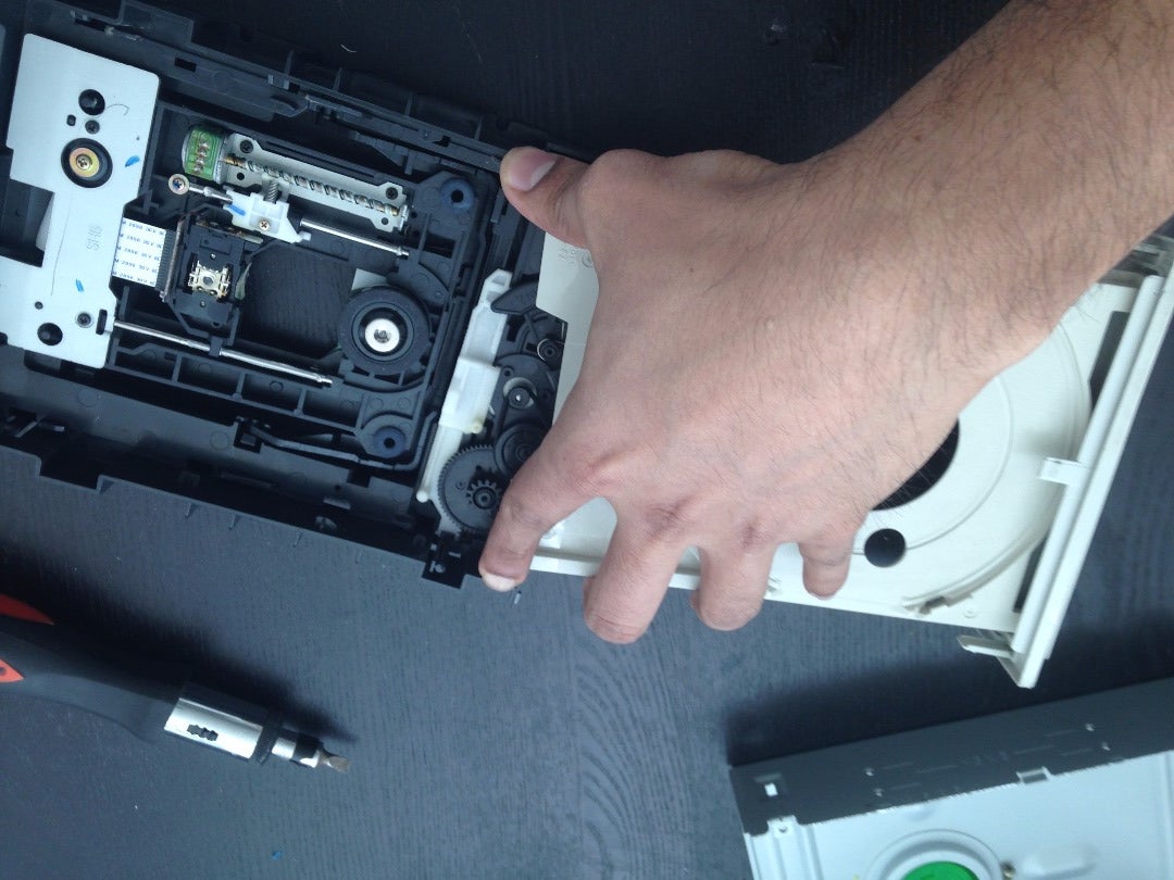  Test to Check If the Gear Motor Mechanism and Desolder the Pump