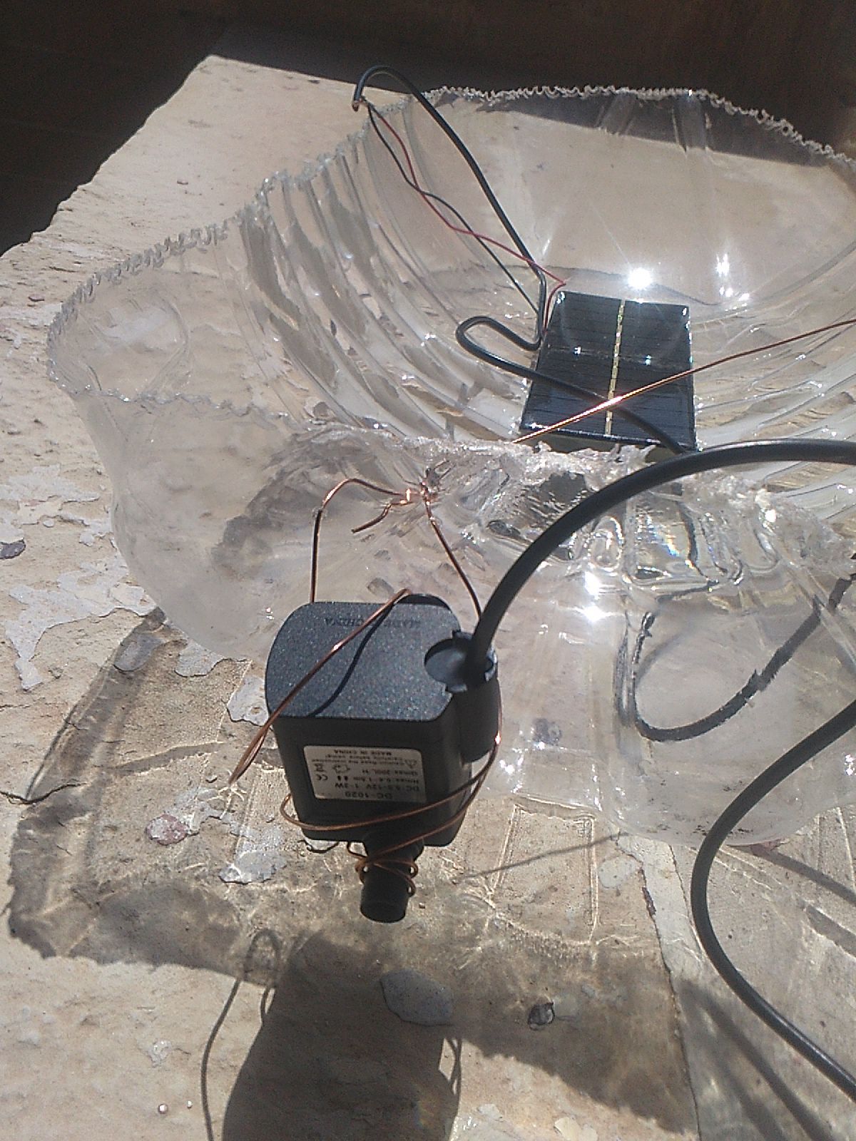 Solar Powered Toy Boat 3 Steps Instructables