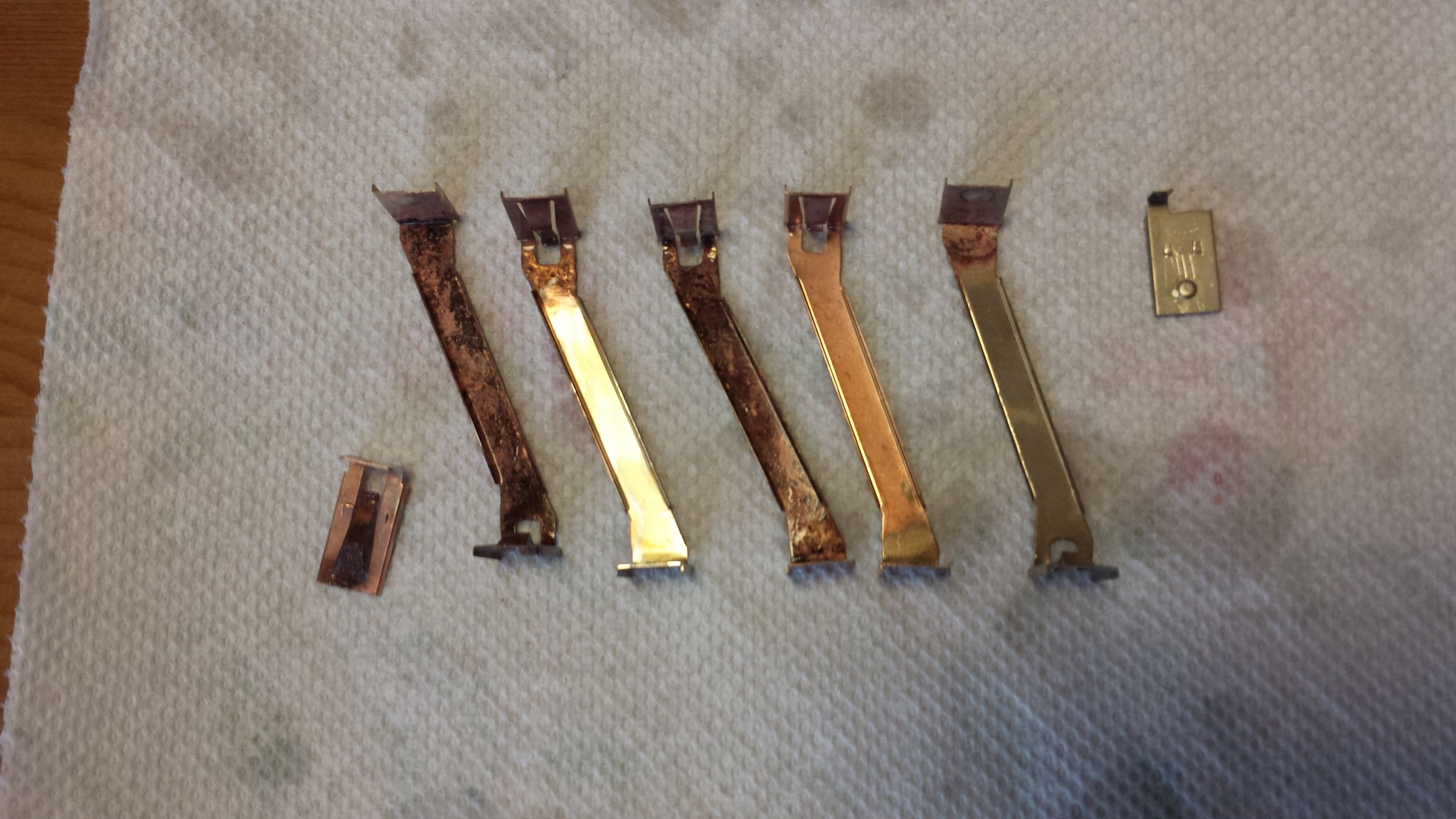 Restoring Corroded Battery Contacts 7 Steps (with Pictures