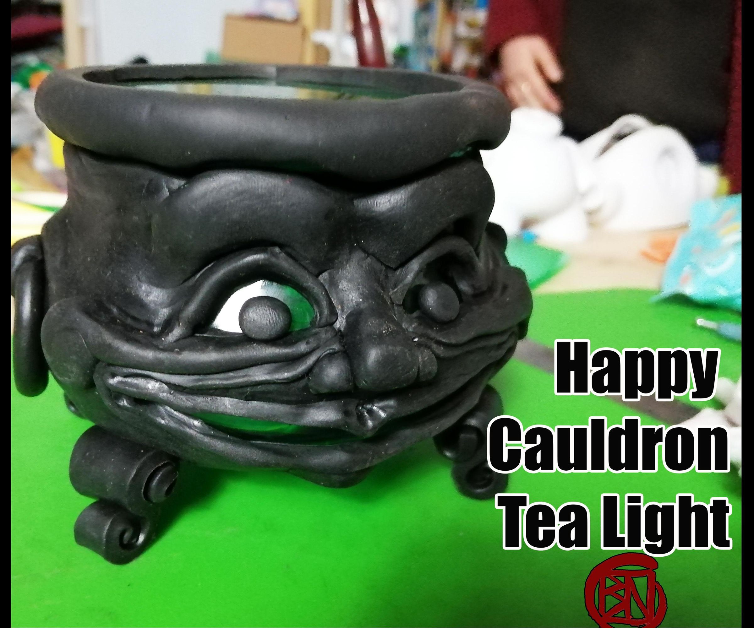 Happy Cauldron Tealight
