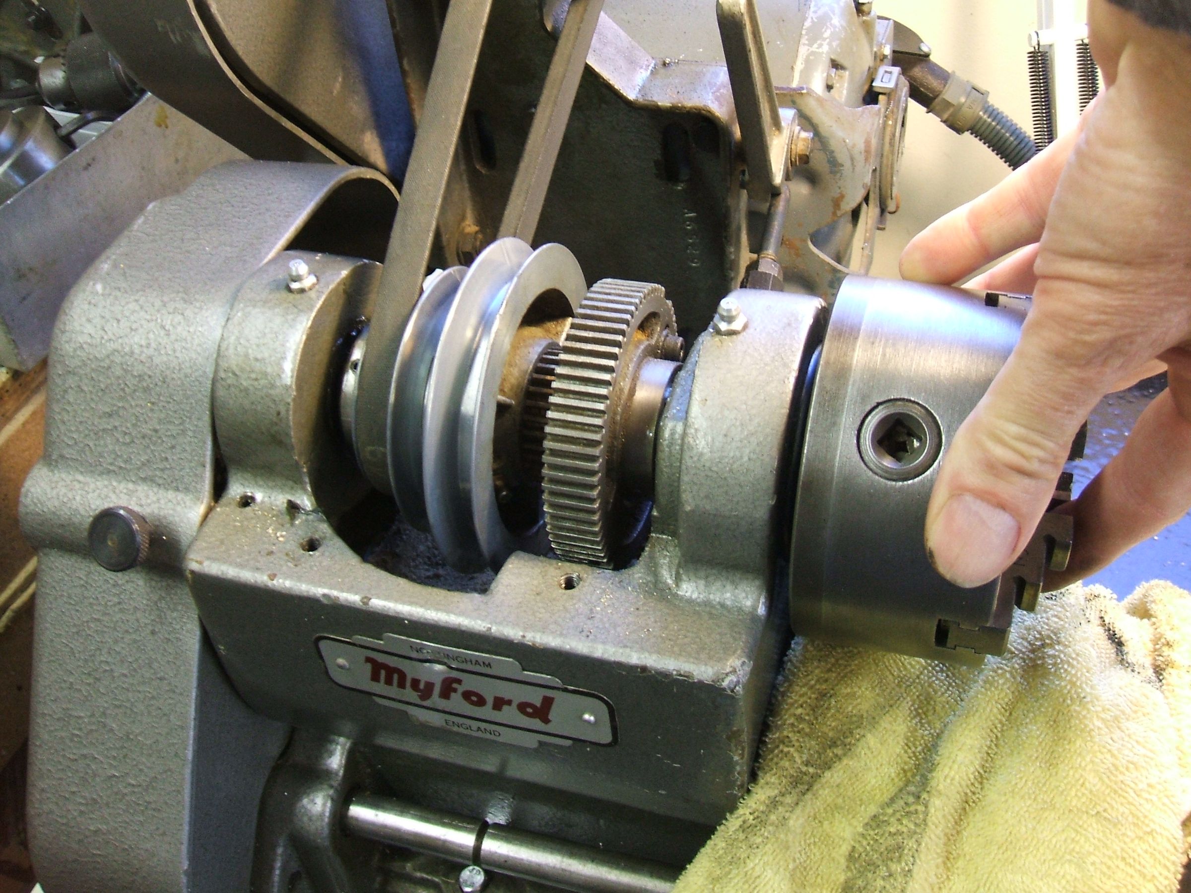 Stripping a Myford ML10 Lathe (Speed 10) Headstock - Taper Roller Bearings