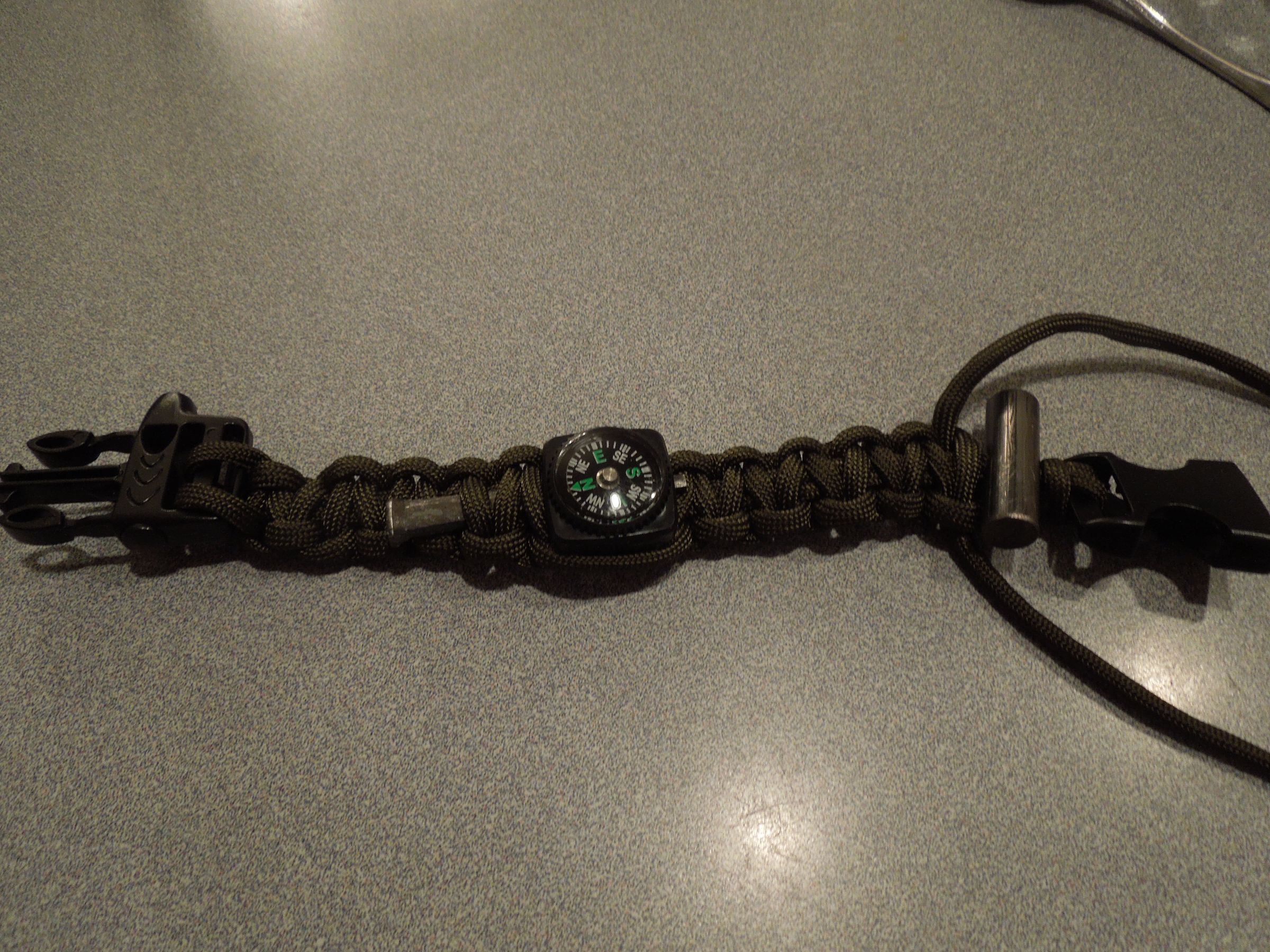 Para-cord Survival Blaclet