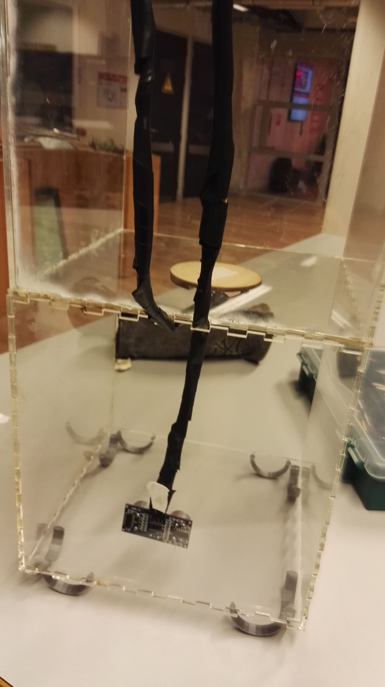 Lightup Display Case 9 Steps Instructables