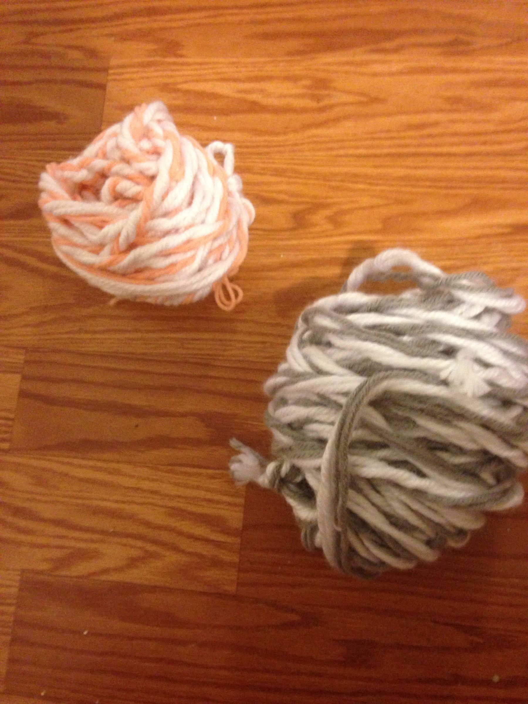 Arm Knitting 7 Steps Instructables