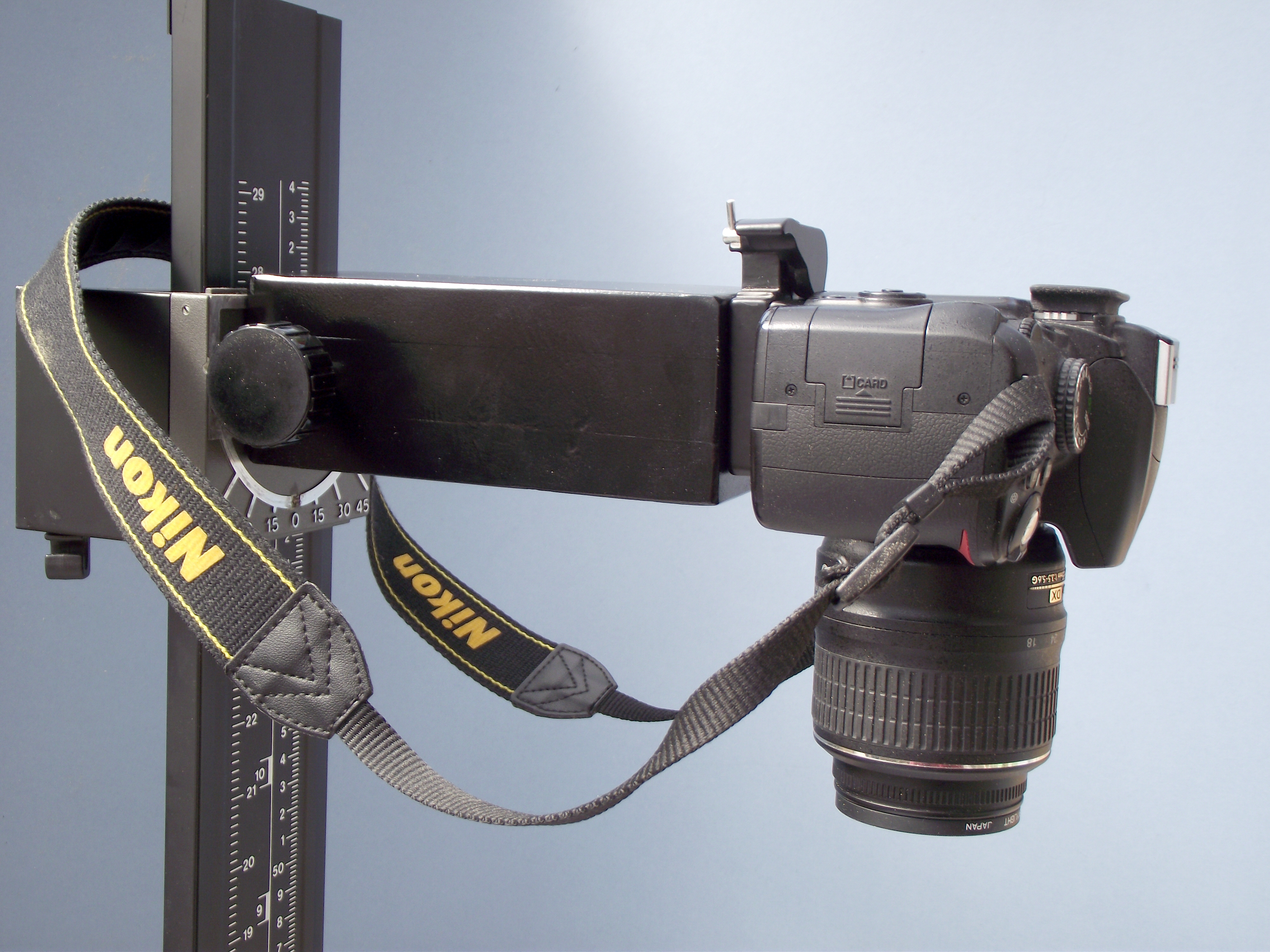 Photographic Copy Stand From Old Enlarger. 3 Steps (with Pictures