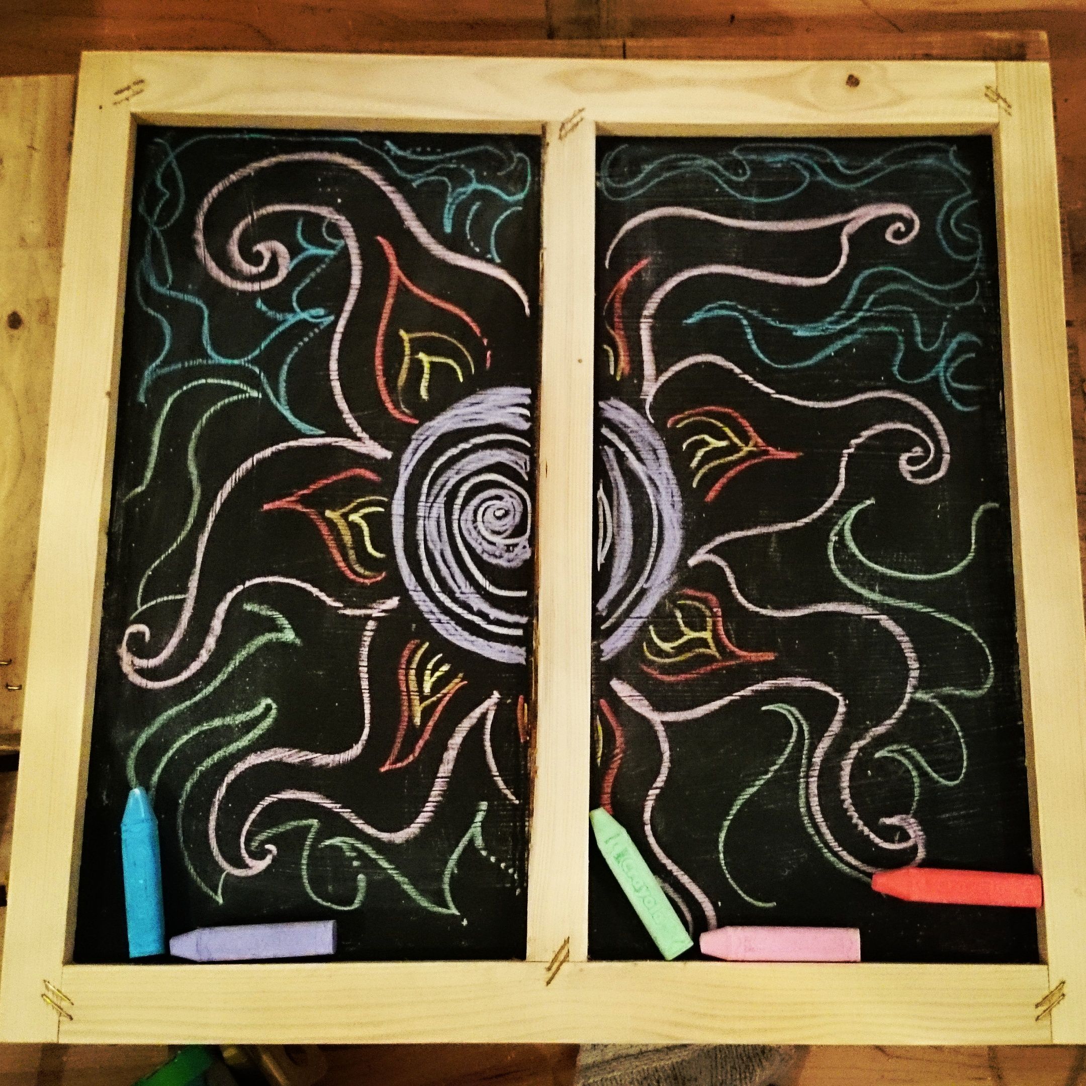 Chalkboard From Recycled Materials 
