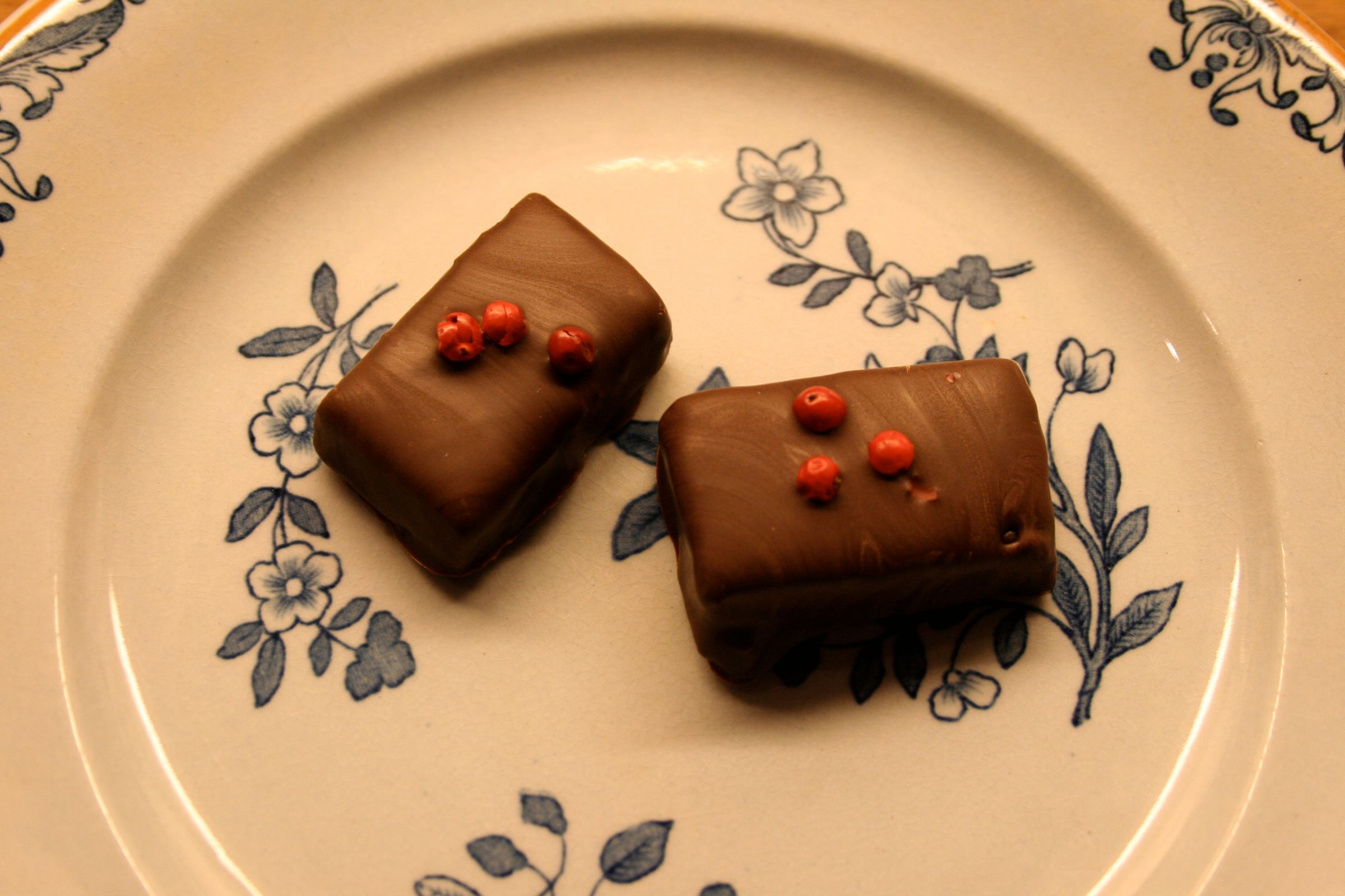 How to Make Great Chocolate With Pink Pepper