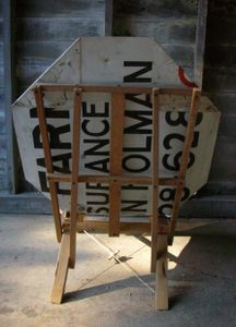 Sign Chair : 4 Steps (with Pictures) - Instructables