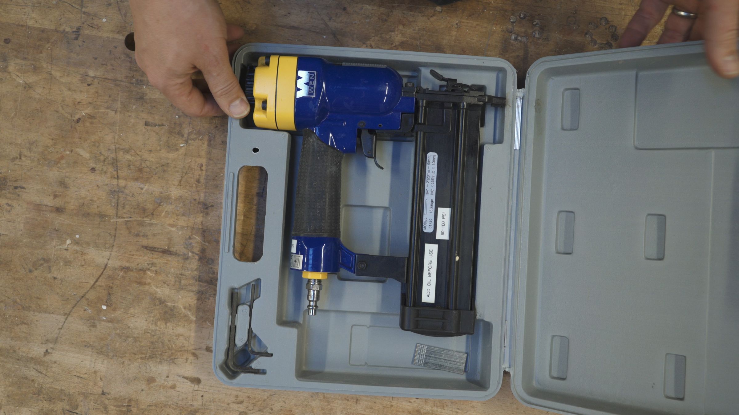 Super Simple TapeRoll Storage Rack 10 Steps (with Pictures