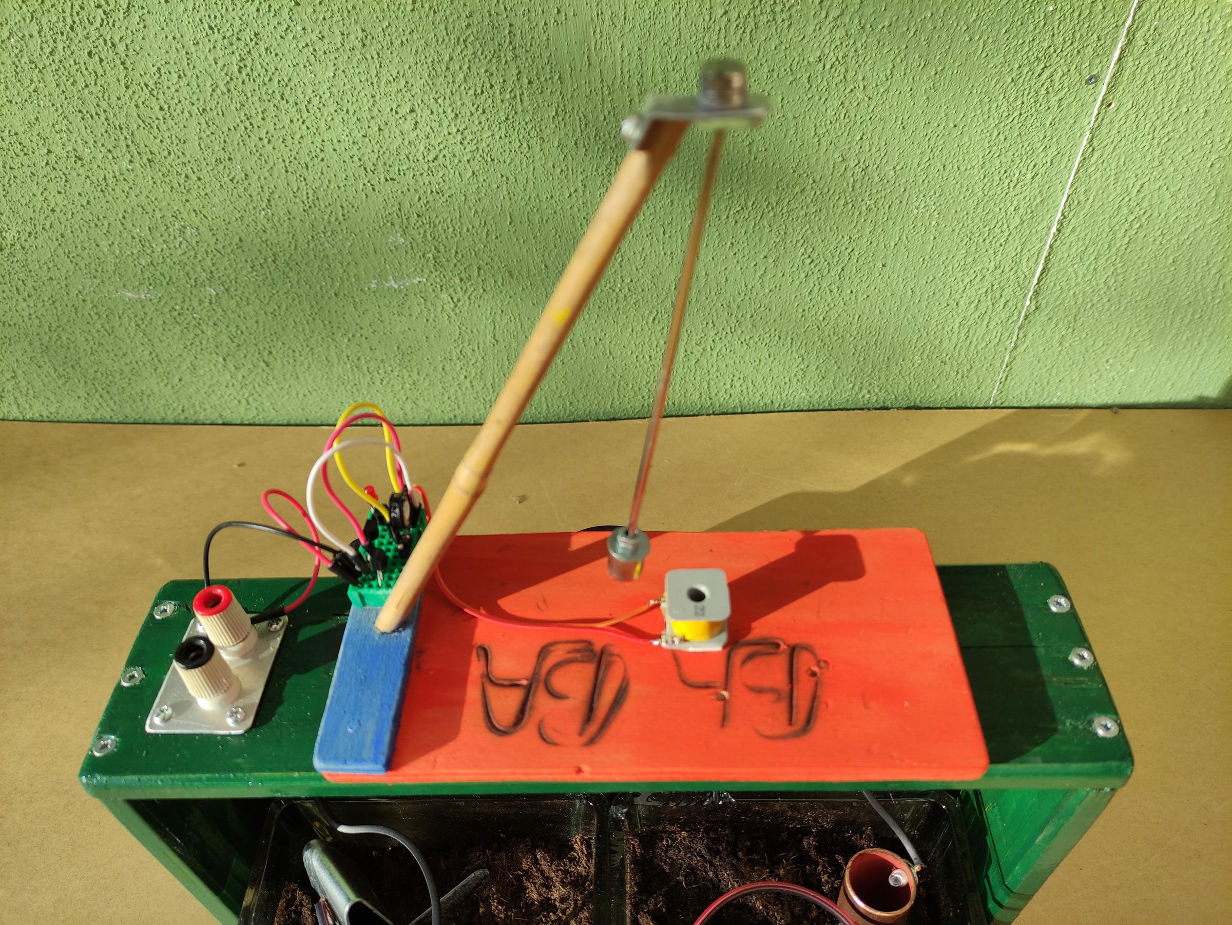 How to Make a SoilUrine Battery With Load 6 Steps (with Pictures