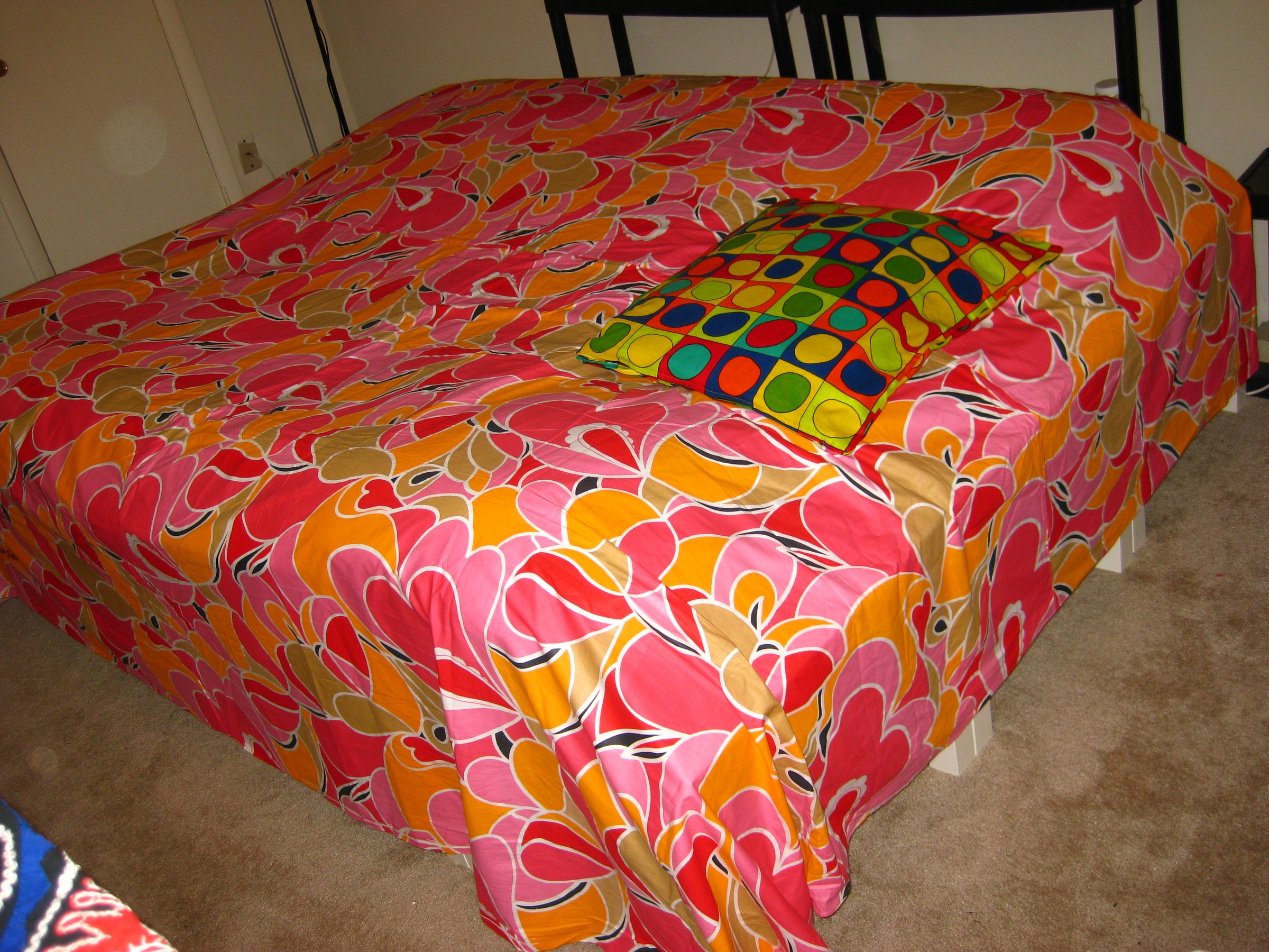 DIY Platform Bed and Mattress Substitute - Out-Of-The-Box, Portable, Lightweight, Inexpensive
