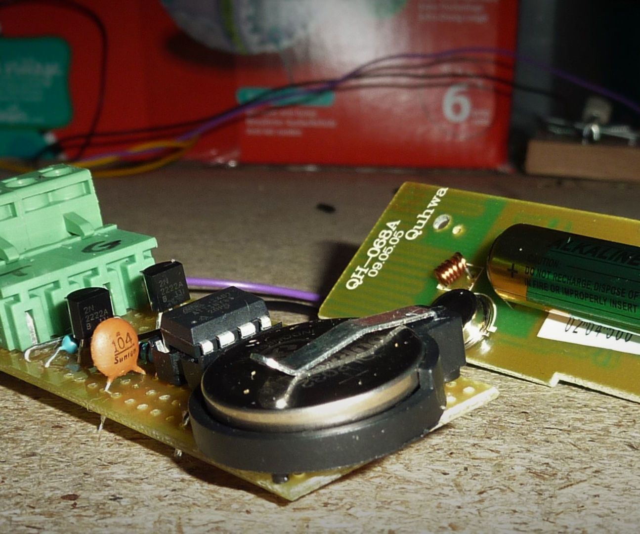 Cheap Wireless Mousetrap Alarm Using an ATtiny85