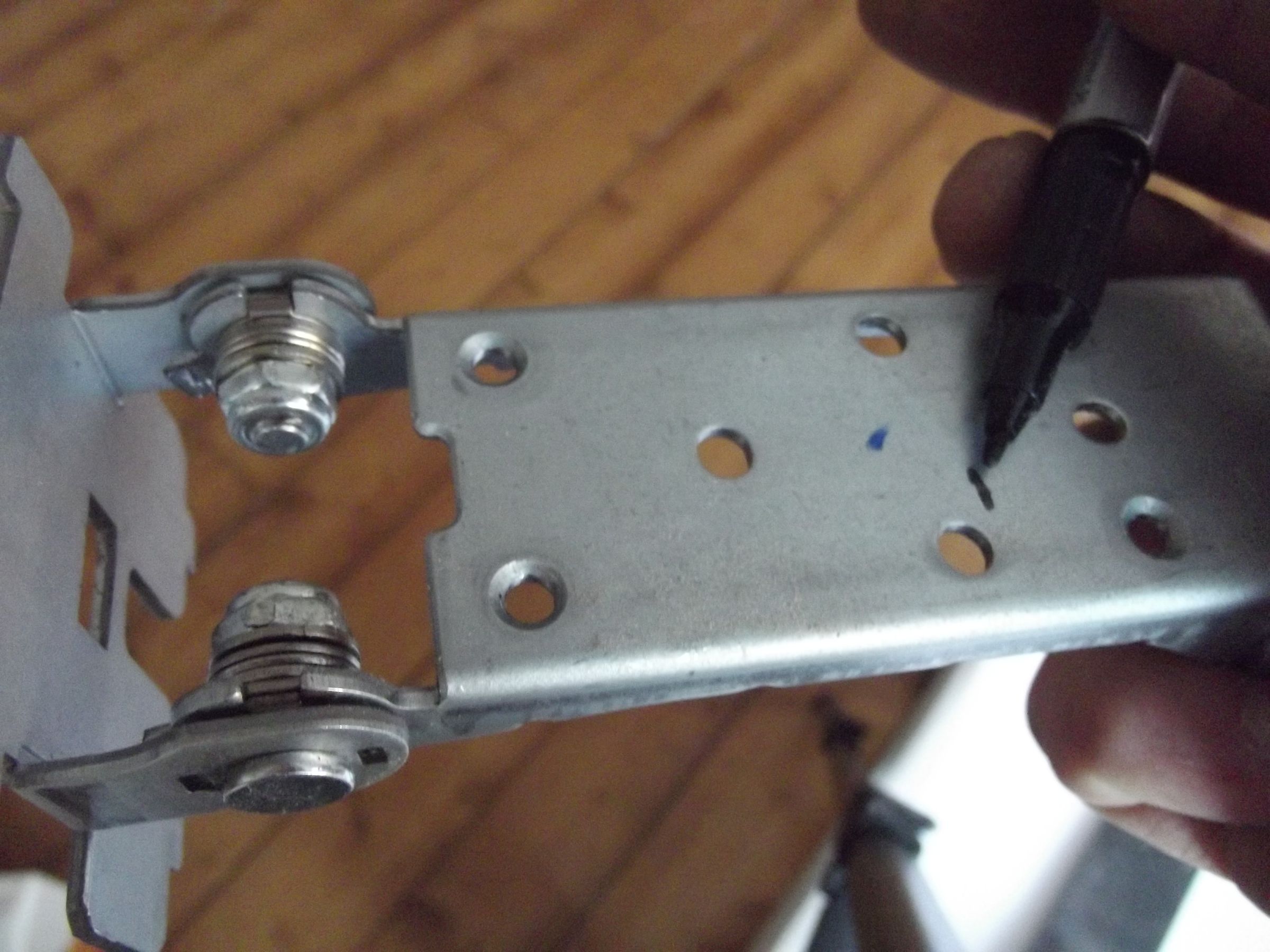 Varifocal Triple Monitor Stand 10 Steps (with Pictures) Instructables