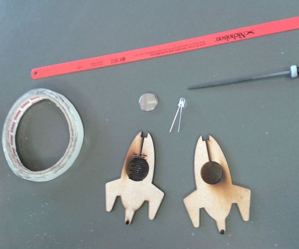 Llavero-lámpara Makers Lab
