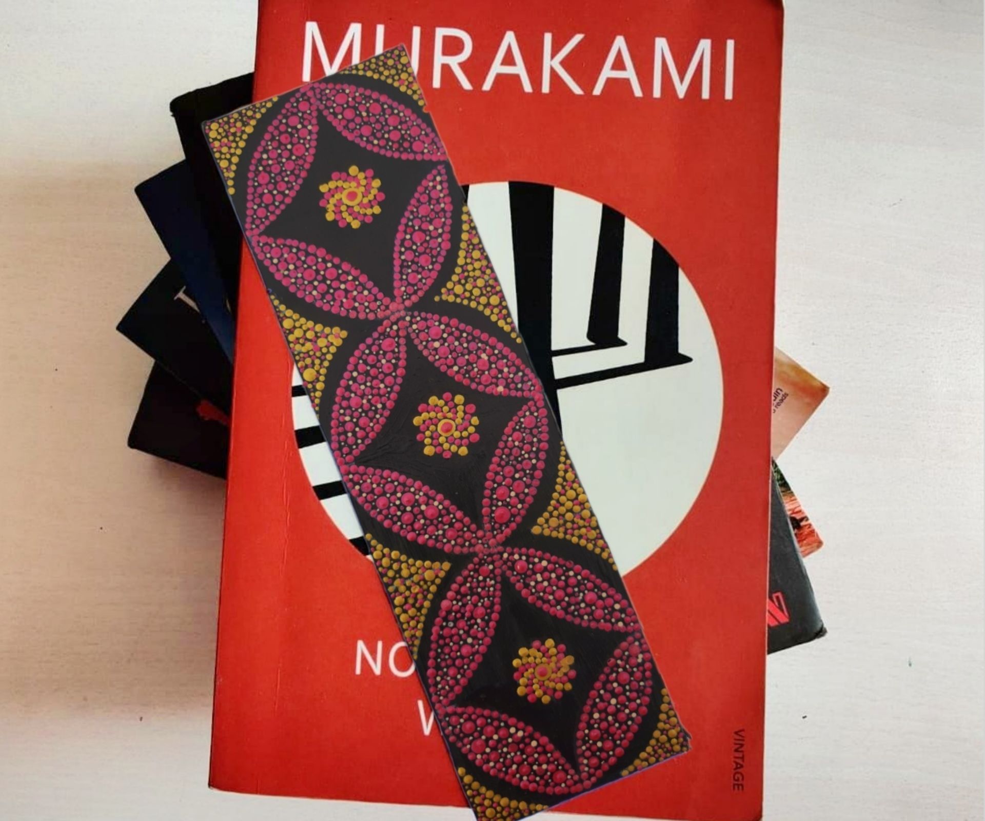 Dot Painted Bookmarks|DIY Bookmarks