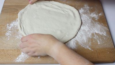 Forming the Pizza