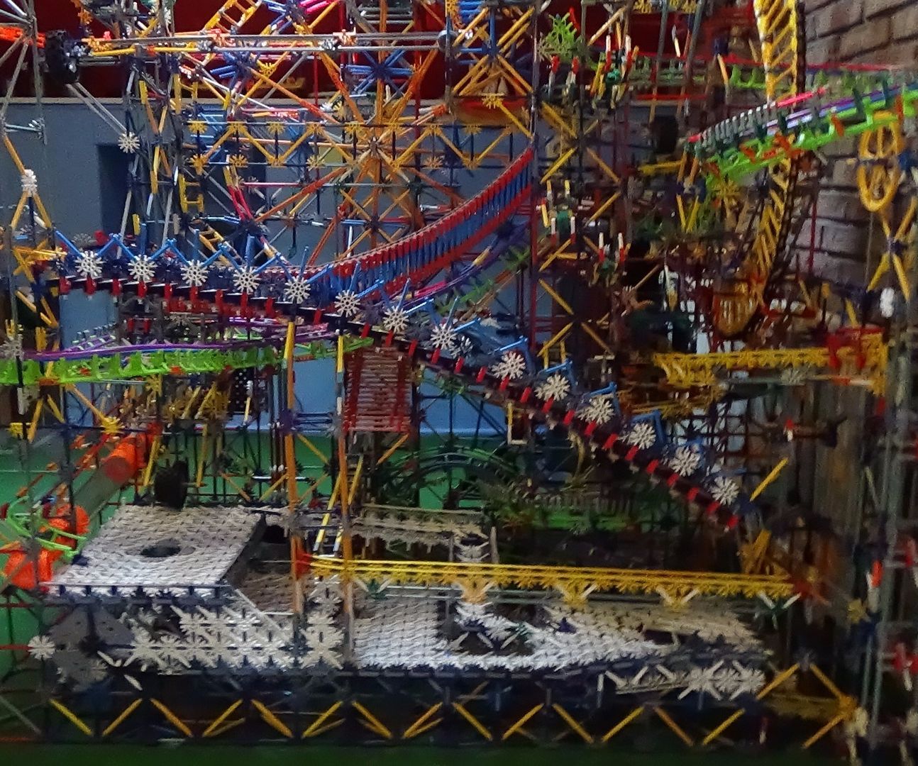 [INSTRUCTIONS]: K'nex ballmachine Limonium