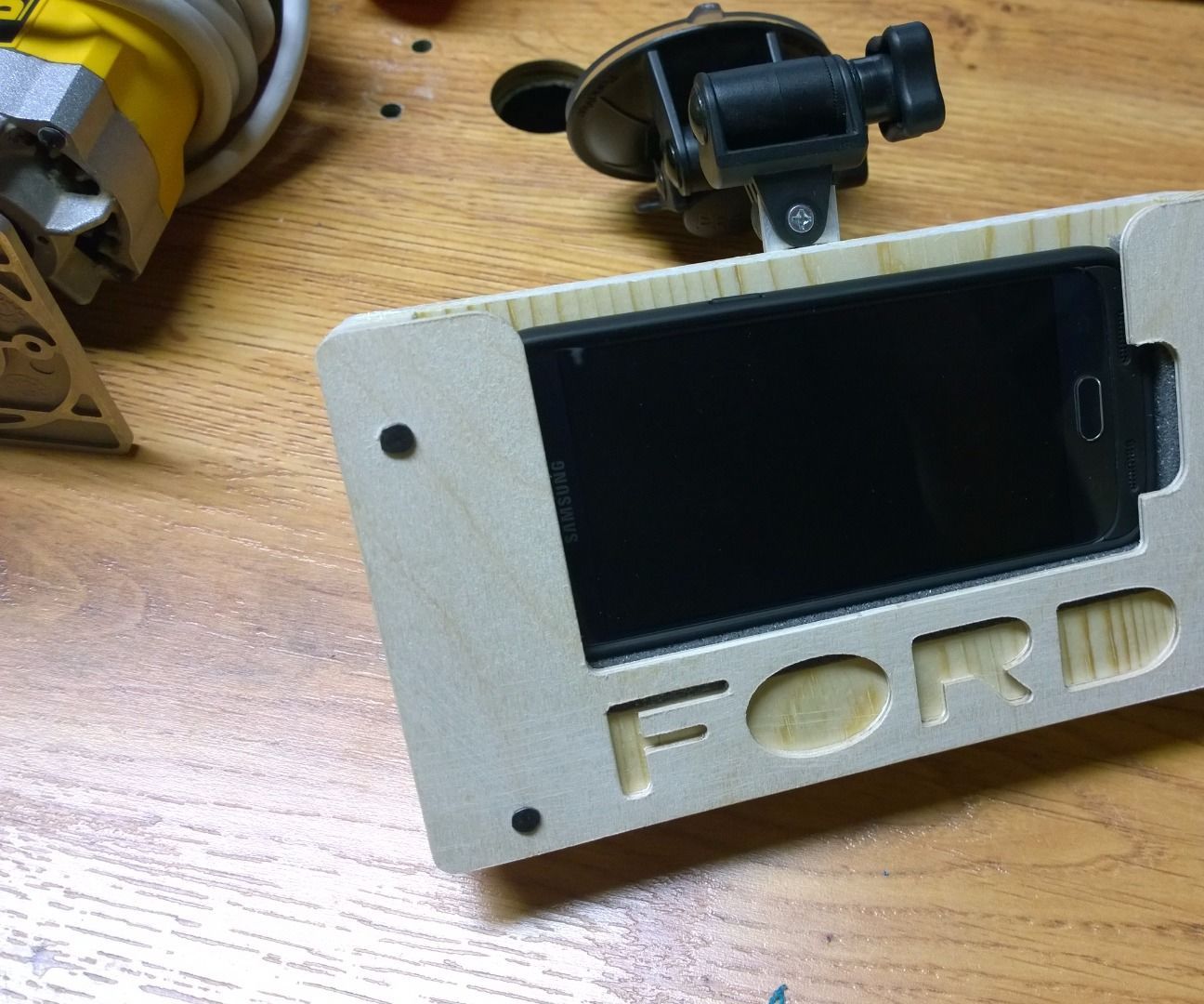 Big Phone Dash Mount