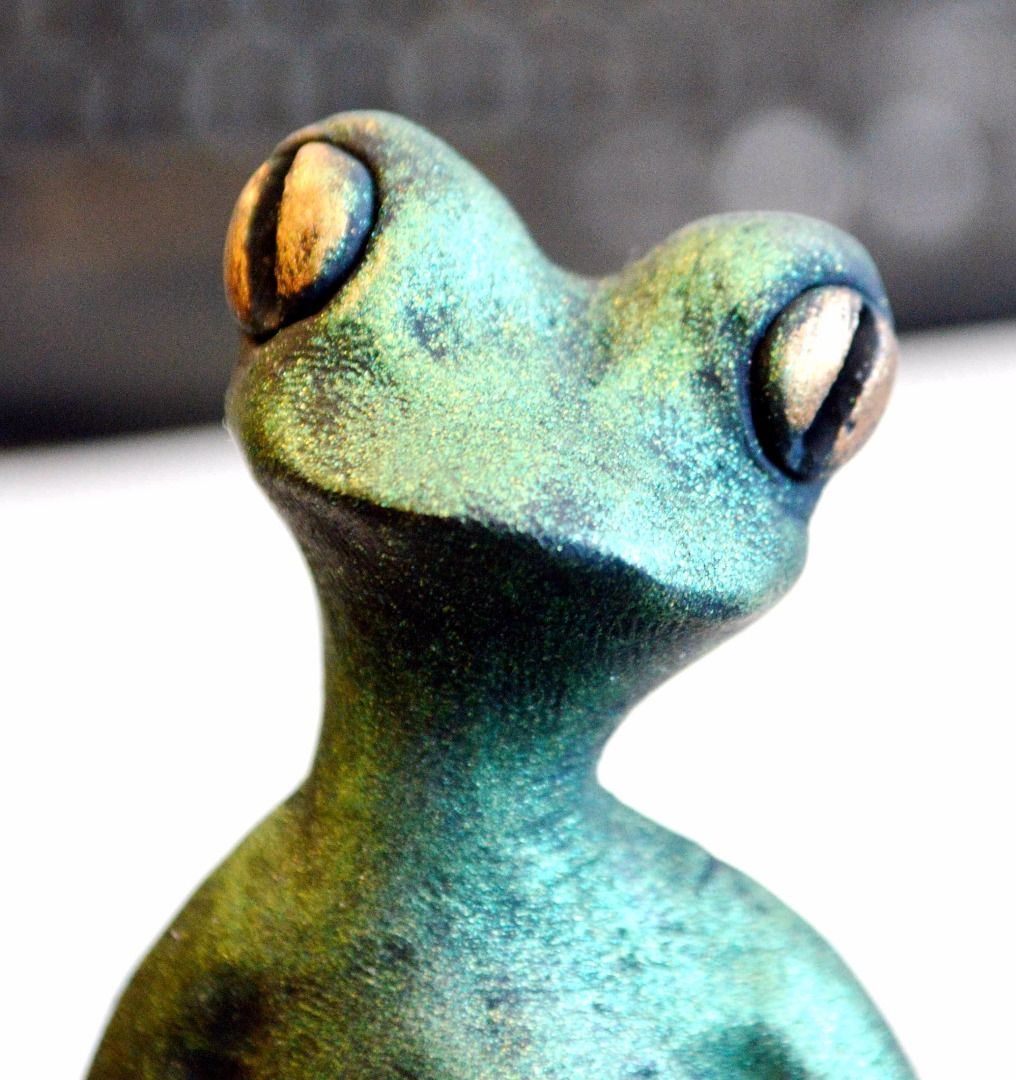 How to Sculpt a Frog in Polymer Clay - Instructables