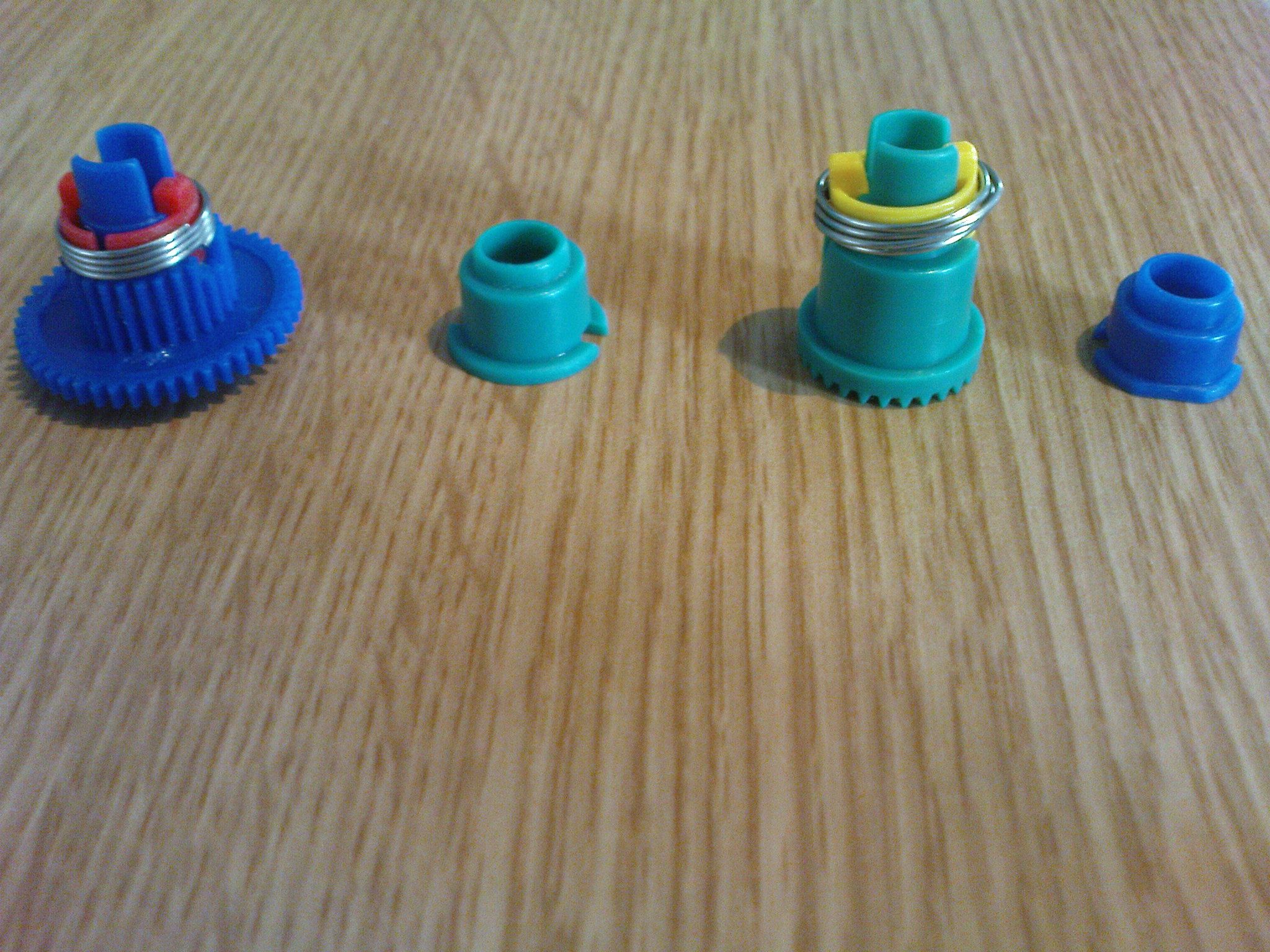 How to Stop K'nex Motors 'clicking' Under Small Loads 4 Steps (with