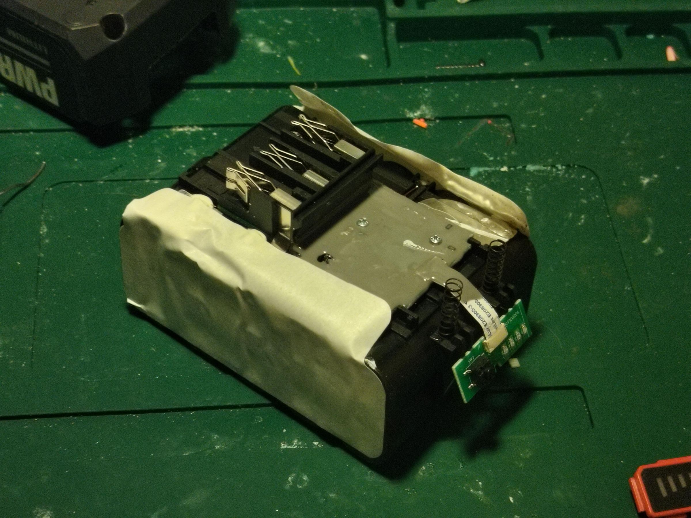 DIY Powerbank With Refurbished 18650 Lithium Cells : 8 Steps ...
