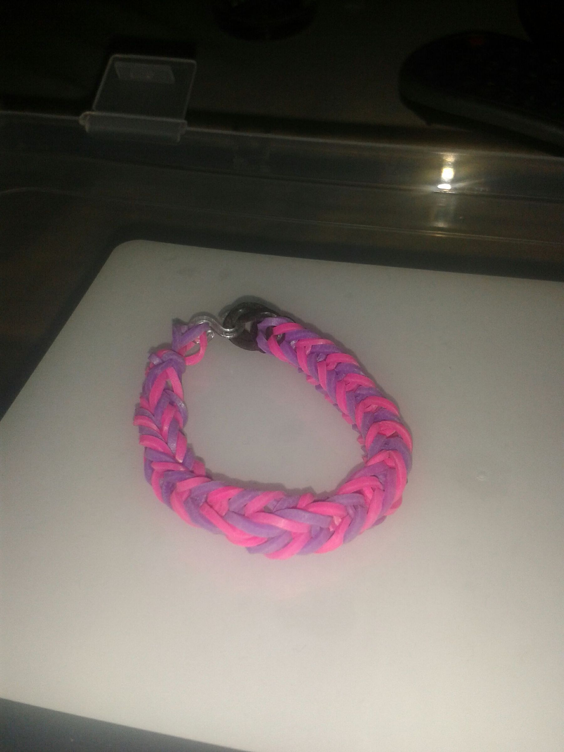 DIY V-Day Inverted Fishtail Bracelet : 4 Steps (with Pictures ...