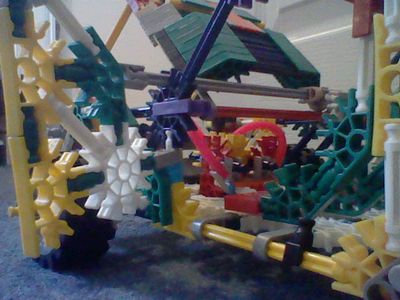 Knex Car With Large Trunk Space Crash Test.