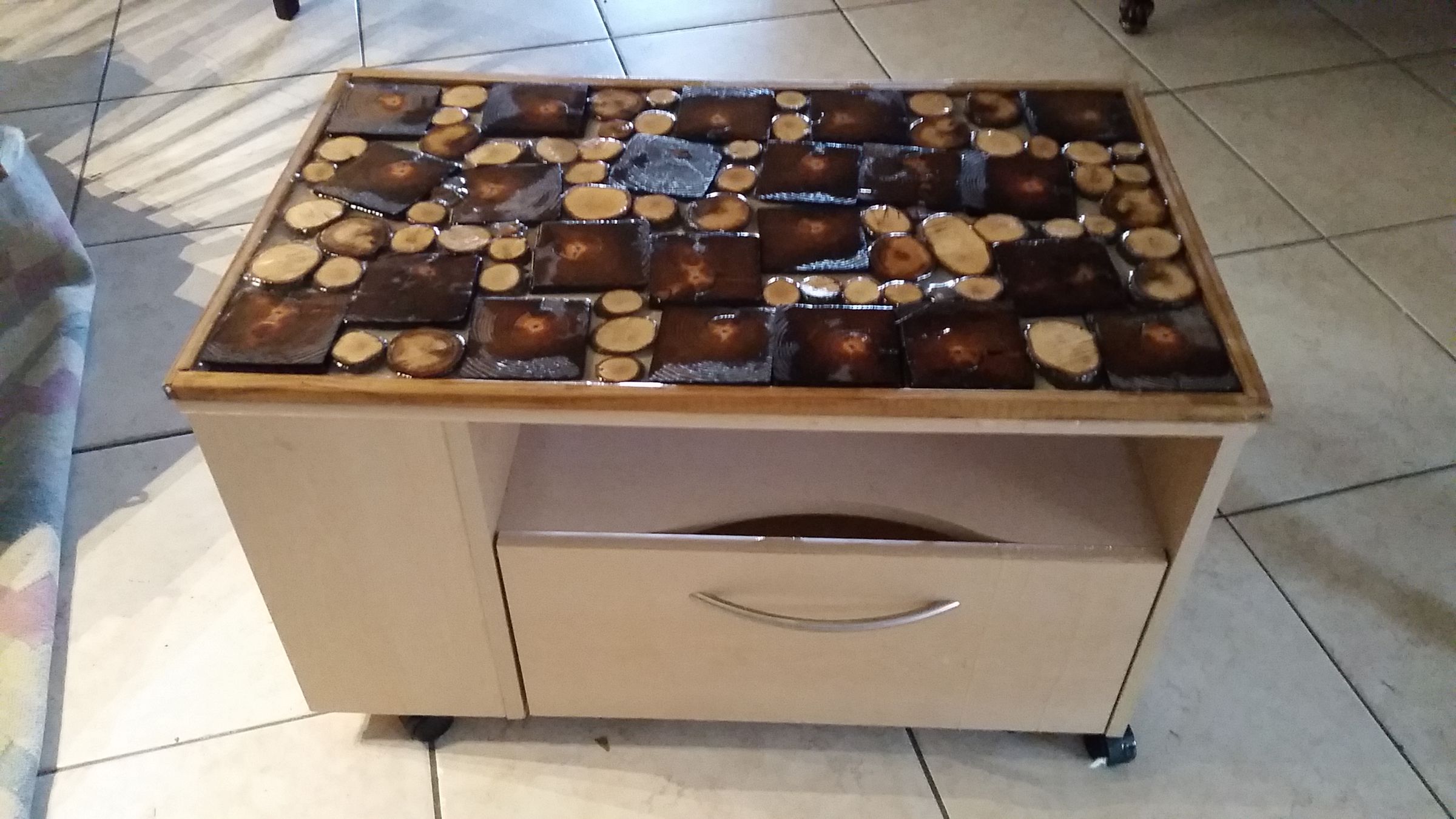 Artsy Resin Wood Top for Freebie End Table