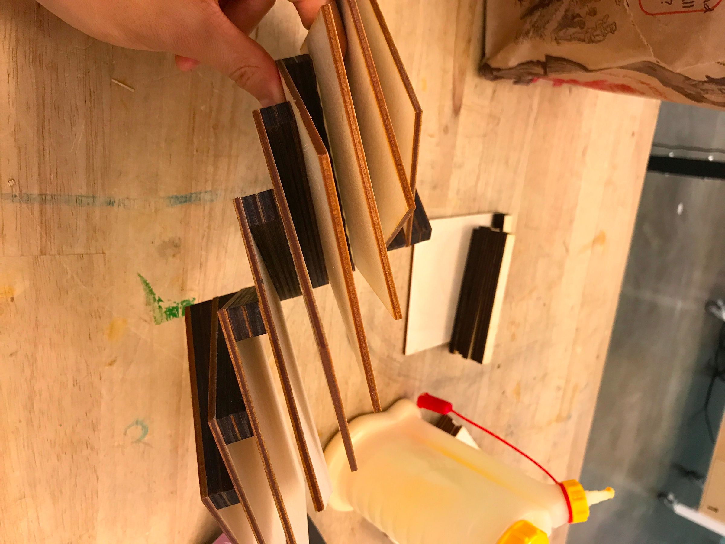 Single Spiral CD Rack : 5 Steps (with Pictures) - Instructables