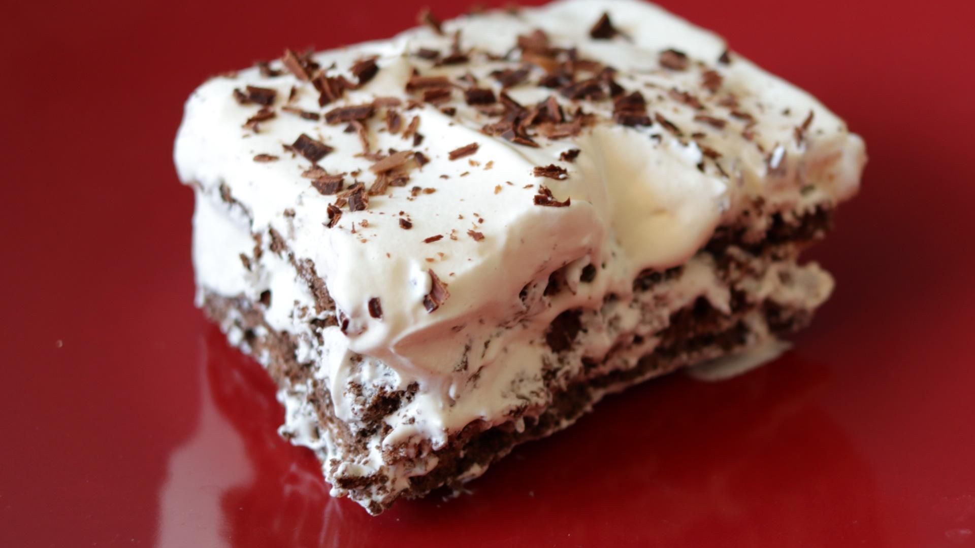Chocolate Icebox Cake - 3 Ingredients! : 5 Steps (with Pictures