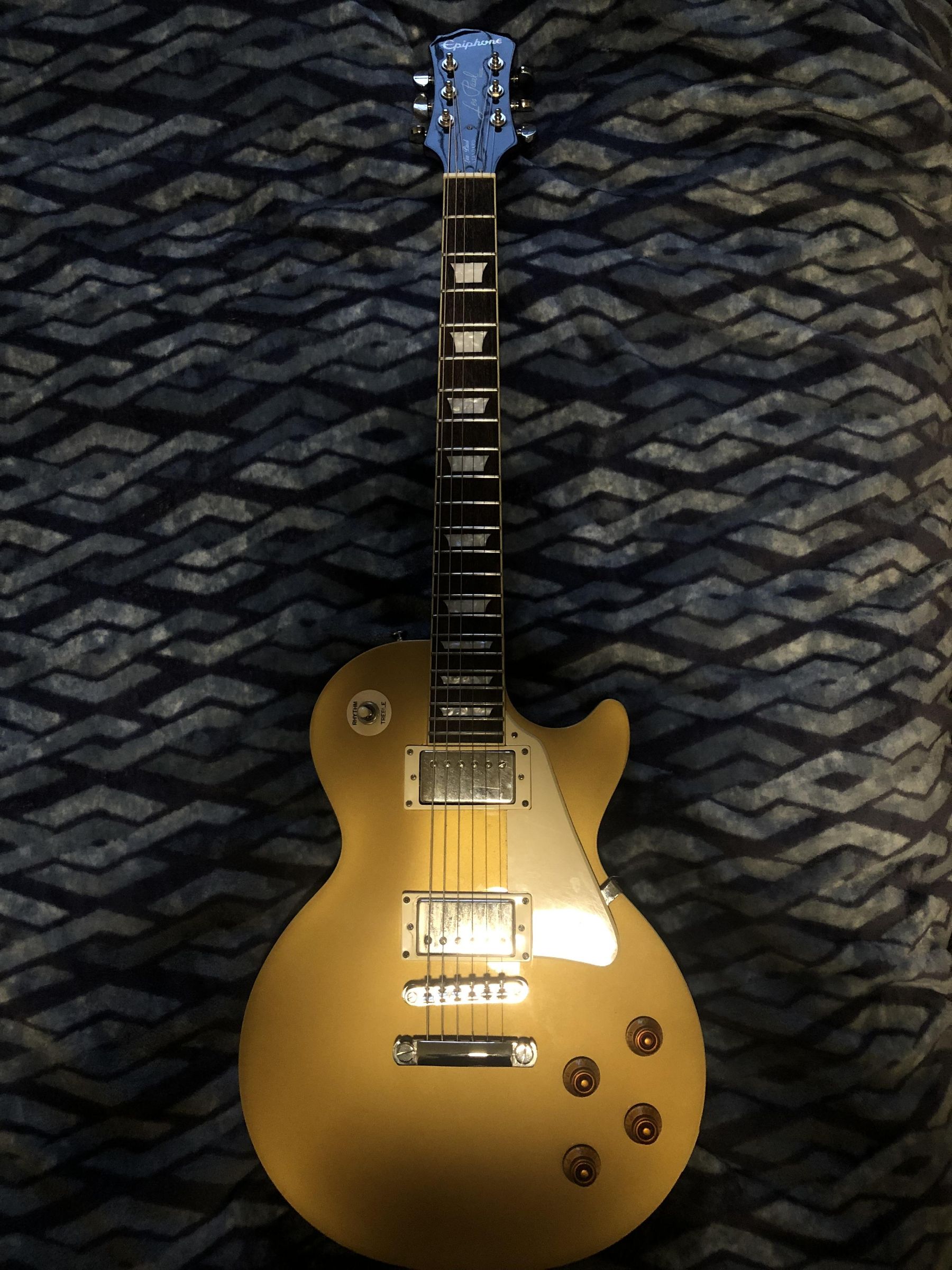 How to Restring a Guitar