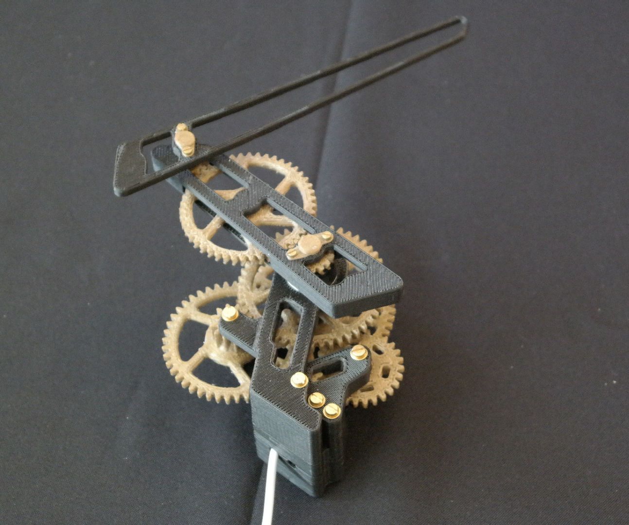 Hand in Hand Skeleton Clock