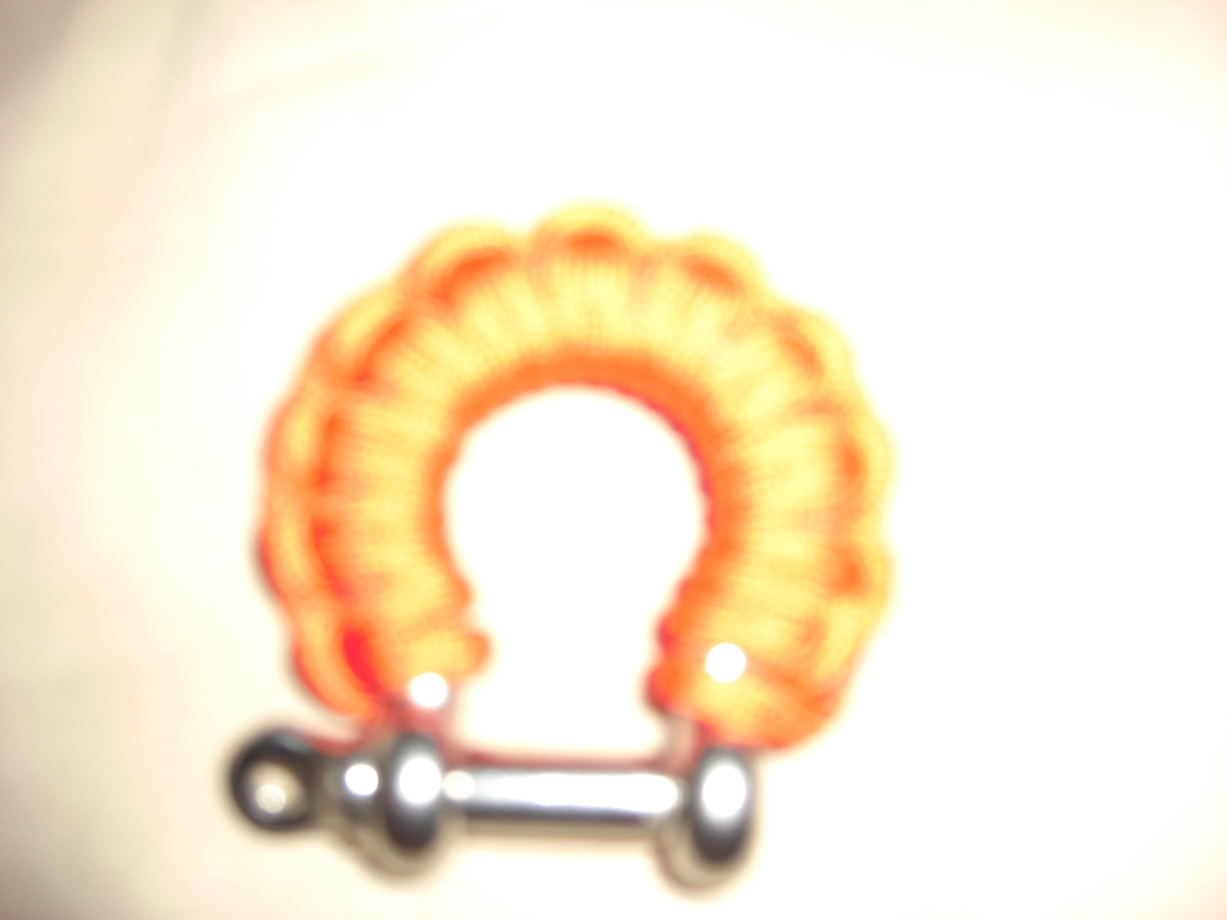 Tie a Paracord Shackle Grip