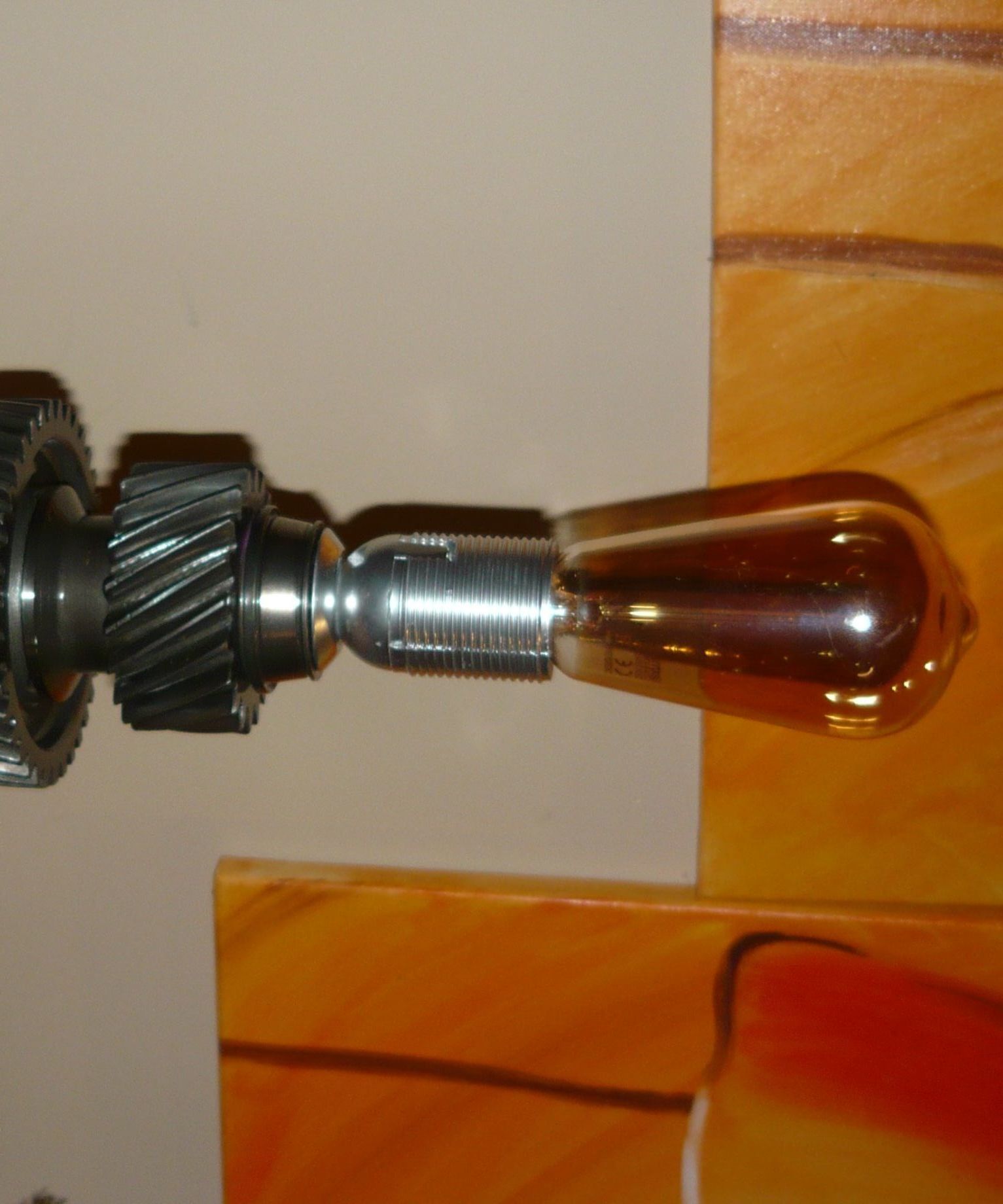 DIY GEARBOX PARTS TABLE LAMP