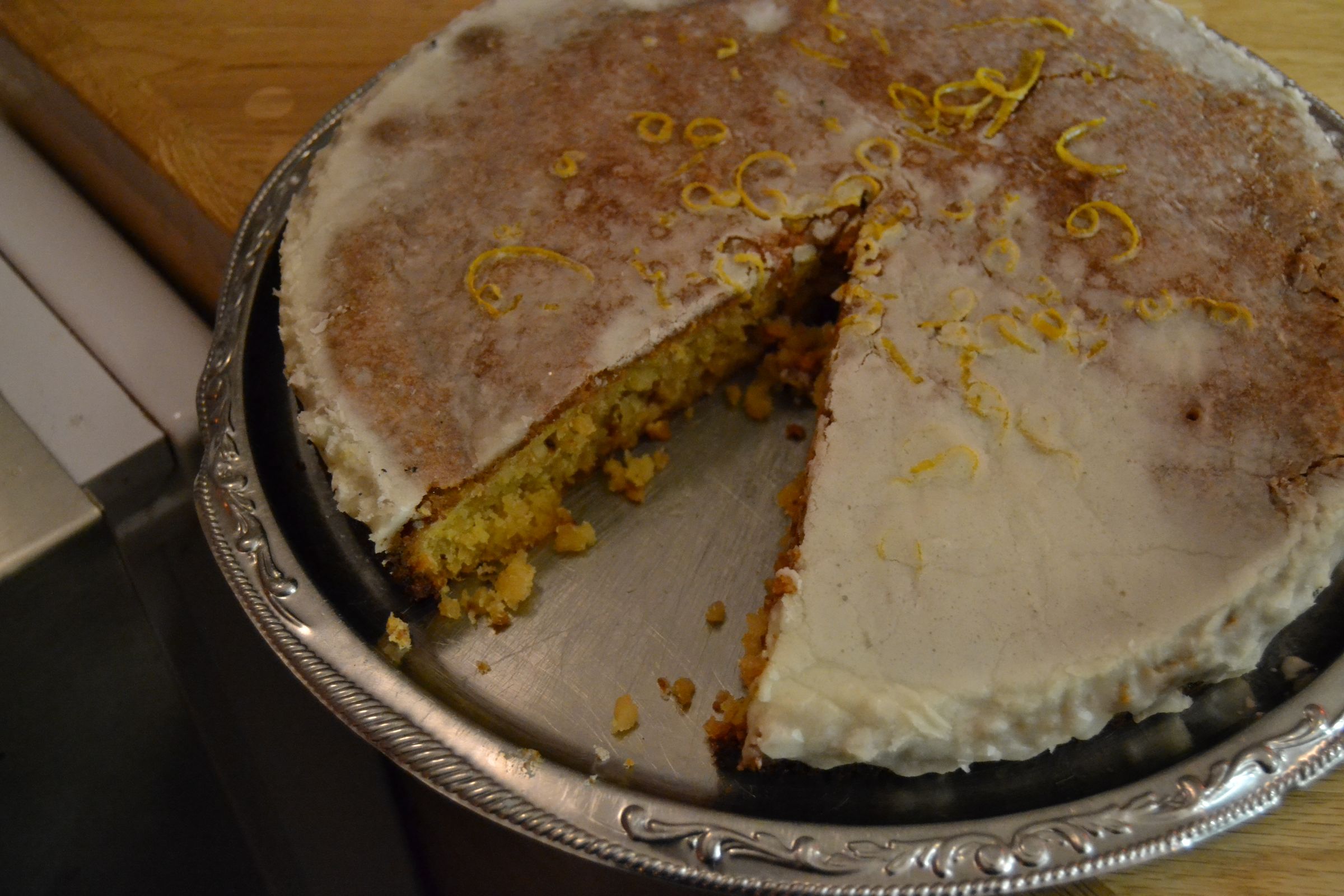 Torta Caprese Bianco (italian White Chocolate and Almond Cake)